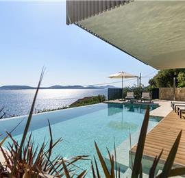 Luxury 5 Bedroom Villa with Heated Infinity Pool, Sauna, Gym, Jacuzzi and Sea Views in Vrbica, near Dubrovnik, Sleeps 10